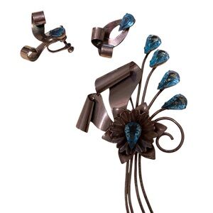 Vintage sterling silver floral bouquet pin and clip on earrings